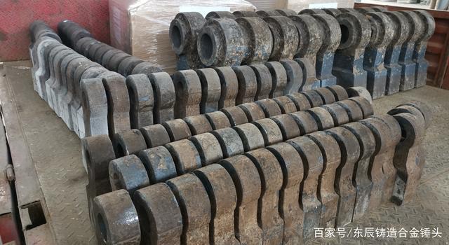 錘式破碎機(jī)錘頭為什么容易斷裂?