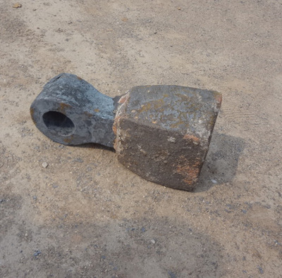 【供應山東廠家直銷PCK破碎機錘頭、板錘 可定做】價格,廠家,圖片,焊條,鄒平縣臨池礦山機械配件廠-